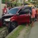 Mobil Daihatsu Tabrak Tembok Diduga Sopir Dipengaruhi Miras