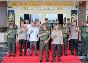 TNI Polri Komitmen Bersinegri Jaga Keamanan dan Dukung Pembangunan di Papua Barat