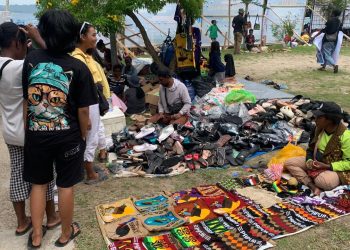 Berkah Pedagang di Perayaan HUT Pekabaran Injil, Berjualan dan Rekreasi