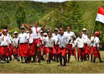 Pemerintah Tingkatkan Kualitas Pendidikan hingga Layanan Kesehatan di Papua