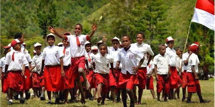 Pemerintah Tingkatkan Kualitas Pendidikan hingga Layanan Kesehatan di Papua