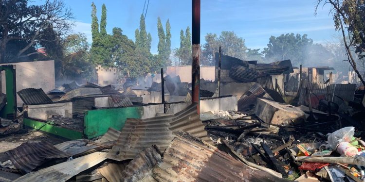 Kebakaran di Asrama Kodim 1801 Manokwari Hanguskan Sekitar 11 Unit Rumah