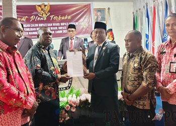 KPU Tetapkan Bernard-Mesakh Sebagai Paslon Bupati dan Wakil Bupati Mansel Terpilih Tahun 2024