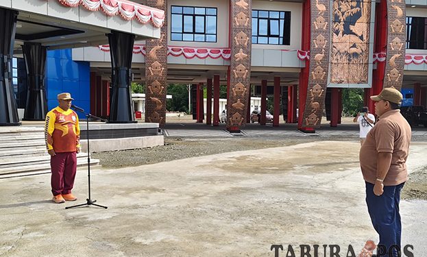 Pimpin Apel Jumat, Bupati Waran Berpesan Kerja Baik