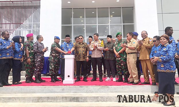Pj Gubernur Resmikan Terminal Penumpang Tipe B