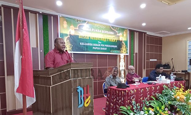 Merawat Silaturahmi, PDI Perjuangan Buka Puasa Bersama FKKN Papua Barat