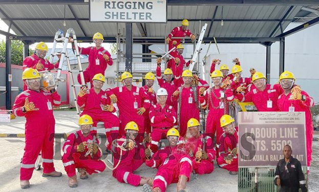 Menuju Kesuksesan di Brunei Darussalam