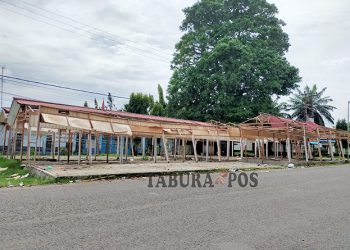 Kios Lapak untuk Puluhan Penjahit di Jl. Percetakan Negara Rata Tanah