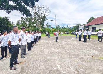 Sidak di Sekretariat DPRK Mansel, Wakil Bupati Mesakh Teteskan Air Mata Kebahagiaan