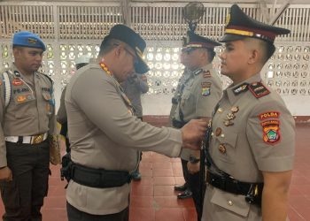Kapolresta Manokwari Pimpin Sertijab Kasat Intel dan Kapolsek Prafi