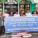Dominggus Mandacan Serahkan Bantuan Beras Zakat Fitrah atas nama Gubernur & Keluarga