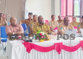 Bupati Bernard Ikut Sosialisasi Daring terkait MCSP  KPK