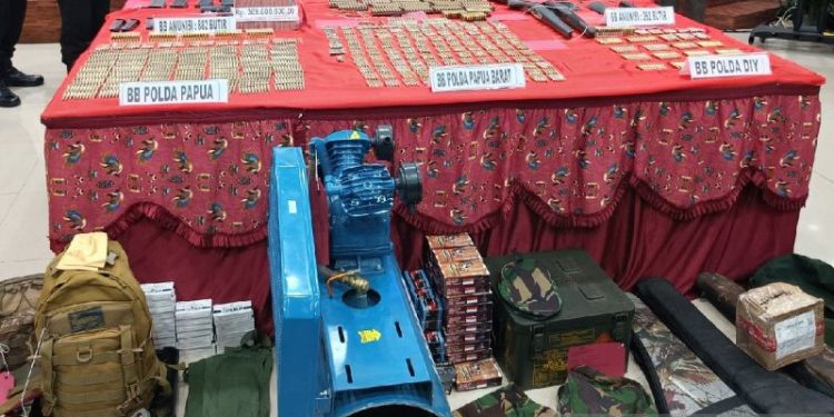 Membongkar Jaringan Penyuplai Senpi dan Amunisi ke KKB di Tanah Papua