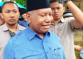 Pergantian Pejabat, Mandacan: Jangan Dong Baku Tipu Sendiri
