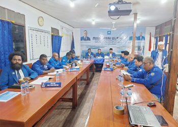 Rachmat Sinamur  Kelima Kalinya Terpilih Jadi Ketua PAN Papua Barat