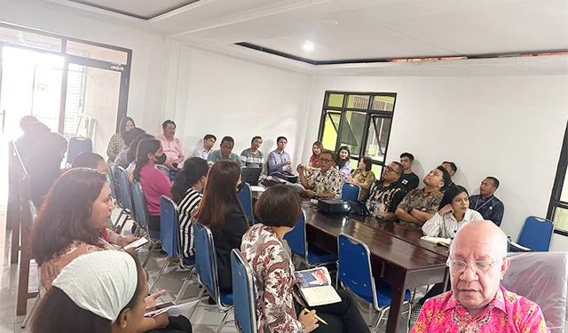 Bapenda Manokwari Bersama Mitra Kerja Evaluasi Pengurusan dan Pemberian BPHTB Gratis