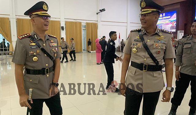 Terima Tongkat Komando Kapolresta Manokwari, Kombes Pol. Ongky Isgunawan Memohon Dukungan