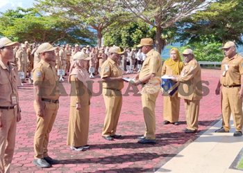 319 ASN Pemprov Papua Barat Terima SK Kenaikan Pangkat