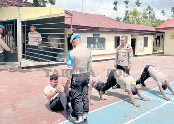 Lima Personil Polres Mansel Ditindak Indisipliner Lantaran Hobi Mengkonsumsi Miras