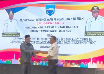 Ketua DPRK Manokwari Pastikan Tidak Ada Program Titipan di ‘Tengah Jalan’