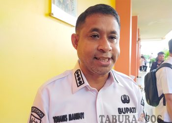 Terkena Potongan Rp 100 Miliar, Bupati Manibuy Minta OPD Lebih Efisiensi Kelola Anggaran