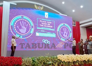 Launching Kartu Papua Barat Sehat, Mandacan: Wujudkan Misi Pertama