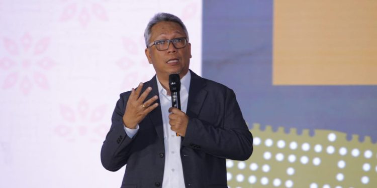 Guru Besar Undip Soroti Pentingnya Strategi Komunikasi Proaktif dalam Meningkatkan Citra Polri di Era Digital