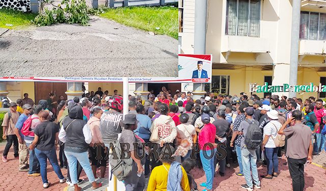 Kantor Bupati Manokwari Dipalang Seputar Seleksi CPNS Formasi 2021