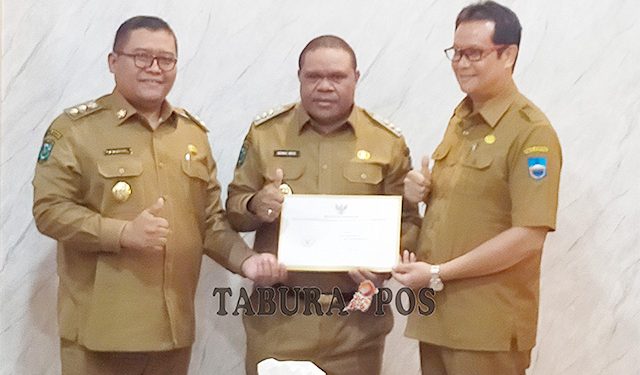 Bupati dan Wabup Angkat Empat Pelaksana Tugas OPD Srategis, Satu Muka Baru