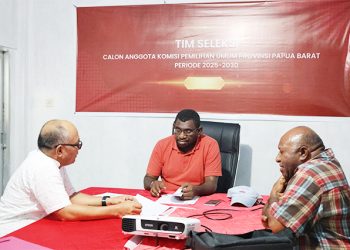 Timsel Terima 79 Berkas Fisik Peserta Seleksi Anggota KPU Papua Barat