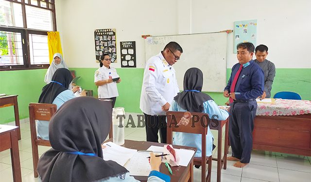 Tinjau UAS di SMP Swasta, Mugiyono: Prosesnya Bagus dan Tertib Tidak Kalah dengan Negeri