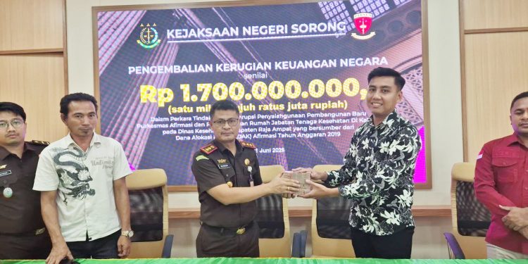 Terdakwa Tipikor DAK di Kabupaten Raja Ampat Kembalikan Rp. 1,7 Miliar