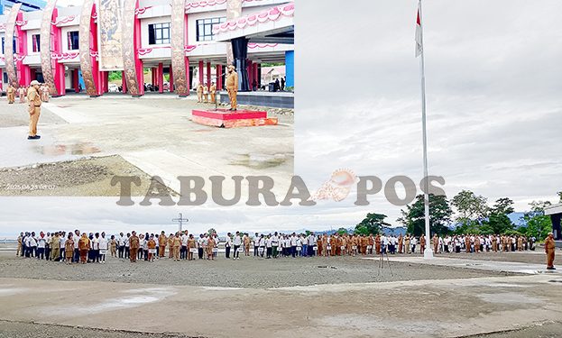 Pimpin Apel Senin, Bupati Bernard Menilai Disiplin Pegawai Terus Menurun