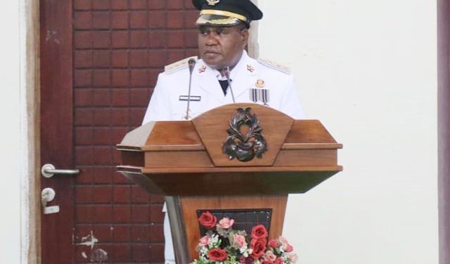 Sepulang Dari Kementerian, Bupati Bernard Bakal Lakukan Pergantian Pejabat