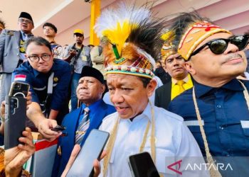 Menteri ESDM: Pabrik Blue Ammonia di Teluk Bintuni Dibangun 2026