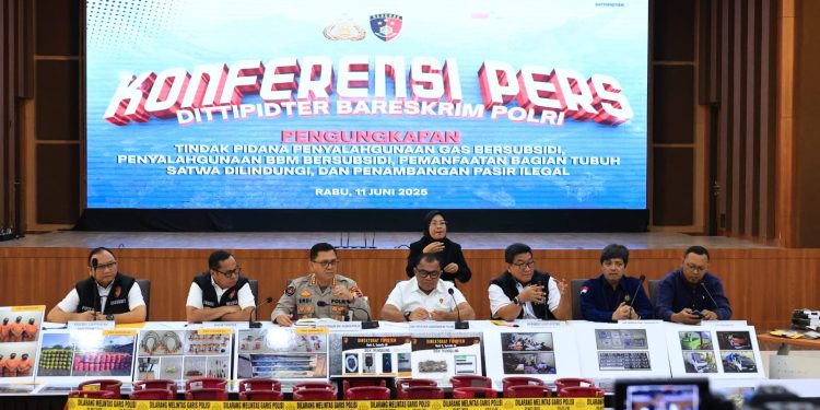 Bareskrim Ungkap Tambang Pasir Ilegal Rugikan Negara Hingga Rp1 Miliar