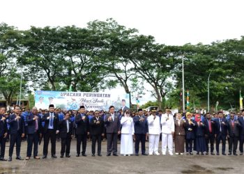 Kabupaten Sorong Gelar Upacara HUT ke-58, Bupati Johnny Kamuru Tekankan Semangat Pembangunan
