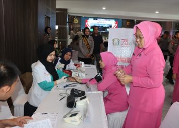 Polda Aceh Gelar Donor Darah pada Puncak Bakti Kesehatan Serentak Hari Bhayangkara ke-79