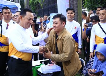 Kapolri Hadiri CFD Bhayangkara Sport Day, Sapa Warga di Bundaran HI