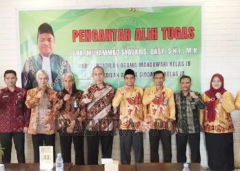 PA Manokwari Mengadakan Pengantar Alih Tugas Muhammad Syauky ke Pengadilan Agama Sidoarjo