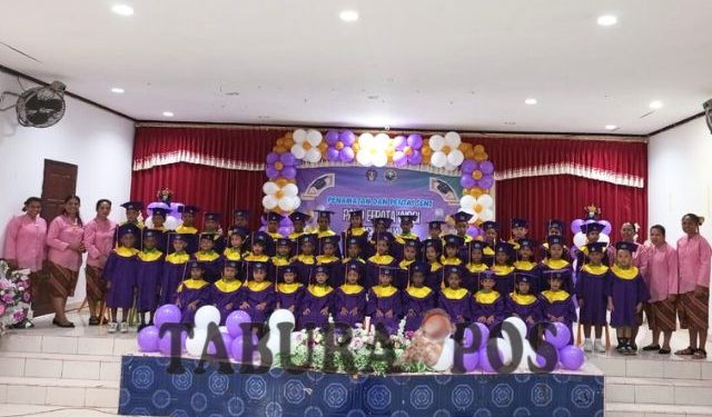 PAUD Efrata Wosi Gelar Penamatan dan Pentas Seni Angkatan XI