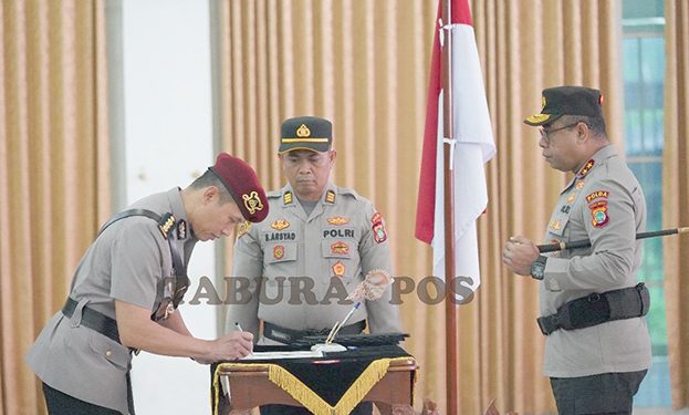 Kapolda Papua Barat Pimpin Sertijab Empat Pejabat Utama