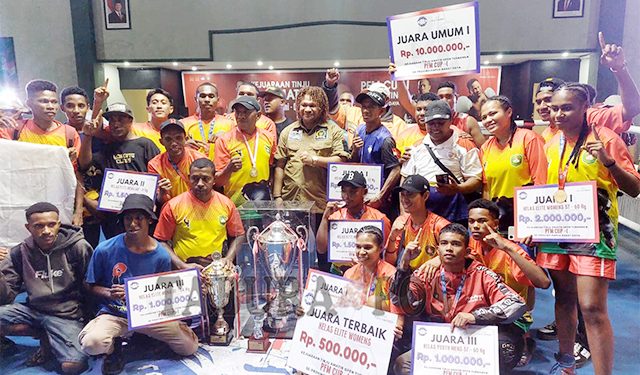 Raih Juara Umum PFM Cup I, Labrax Tambrauw Boxing Camp ‘Bungkus’ Piala Bergilir & Uang Tunai Rp 10 Juta