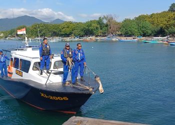Personel Polda Bali Dikerahkan Cari Korban Kapal Tenggelam di Selat Bali