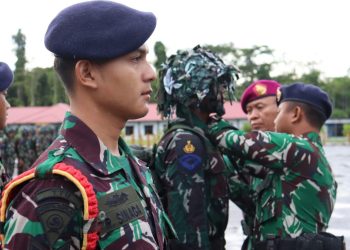 Dansatdik 3 Kodiklatal Sorong Buka Lattek Berganda Dikmata TNI AL Angkatan 45, Diikuti 99 Siswi