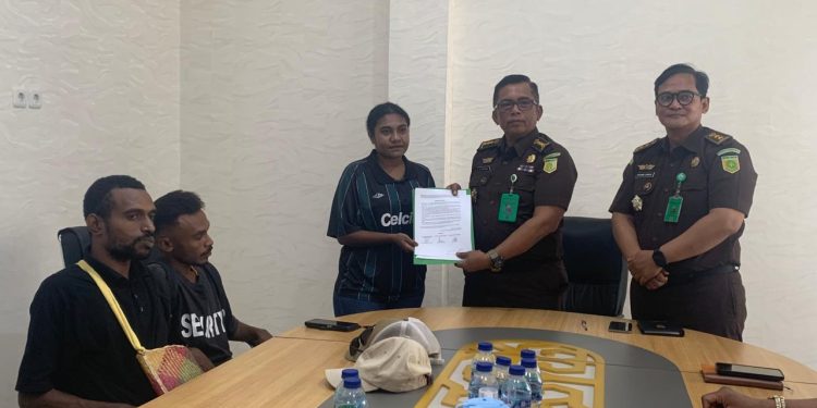 Sengketa Tanah Asrama Fakfak di Manokwari, Mahasiswa Kembali Datangi Kejati Papua Barat