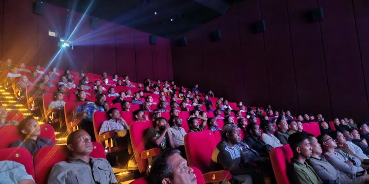 Kodam XVIII Kasuari Nobar Film “Believe”, Penonton Berikan Respon dan Reaksi Beragam