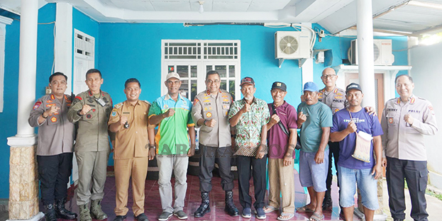 Kapolda Papua Barat Tinjau Lahan Jagung Pakan dan Tatap Muka dengan Kelompok Tani di Distrik Prafi
