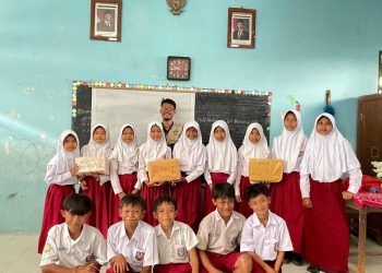 Mahasiswa KKN Unisri Menyelenggarakan Edukasi Pemupukan Kerja Sama Tim Sejak Dini untuk Menumbuhkan Rasa Solidaritas Siswa-Siswi