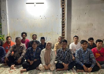 Mahasiswa Unisri Dorong Kemajuan UMKM Lewat Sosialisasi Digital Marketing di Desa Kranggan